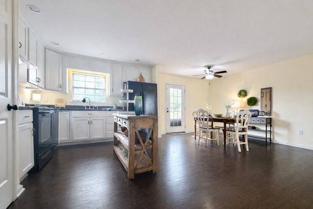 54 Riviera Blvd, Chatsworth, GA 30705