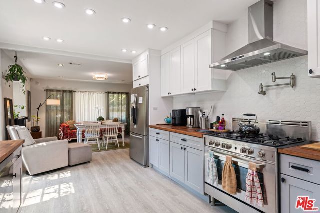 1746 N Hudson Avenue, Los Angeles, CA 90028