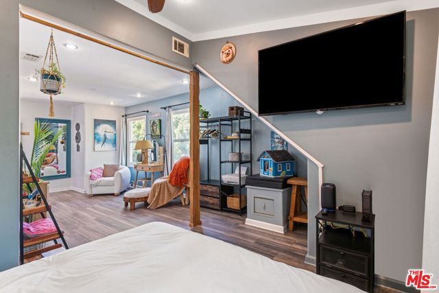 1746 N Hudson Avenue, Los Angeles, CA 90028
