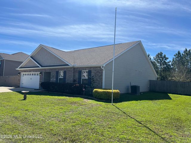 64 Whisperwood Lane, Ocean Springs, MS 39564