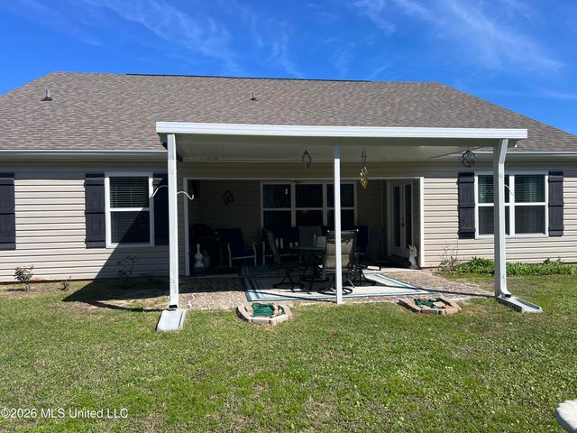 64 Whisperwood Lane, Ocean Springs, MS 39564