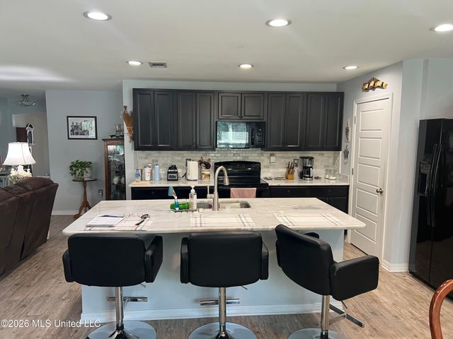 64 Whisperwood Lane, Ocean Springs, MS 39564