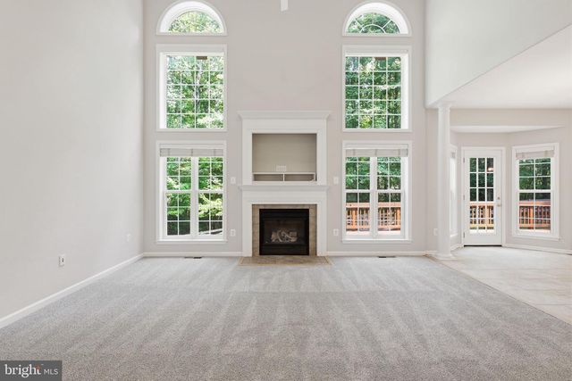 100 SPYGLASS LN, Stafford, VA 22556