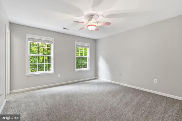 100 SPYGLASS LN, Stafford, VA 22556