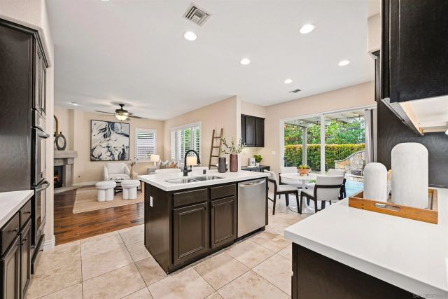 2834 Rancho Pancho, Carlsbad, CA 92009