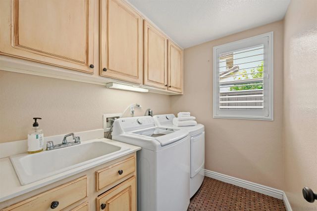 2834 Rancho Pancho, Carlsbad, CA 92009