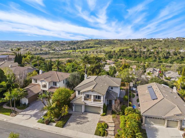 2834 Rancho Pancho, Carlsbad, CA 92009