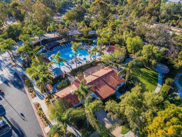 2834 Rancho Pancho, Carlsbad, CA 92009