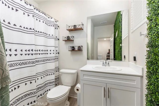 40630 Birchfield Drive 12, Temecula, CA 92591