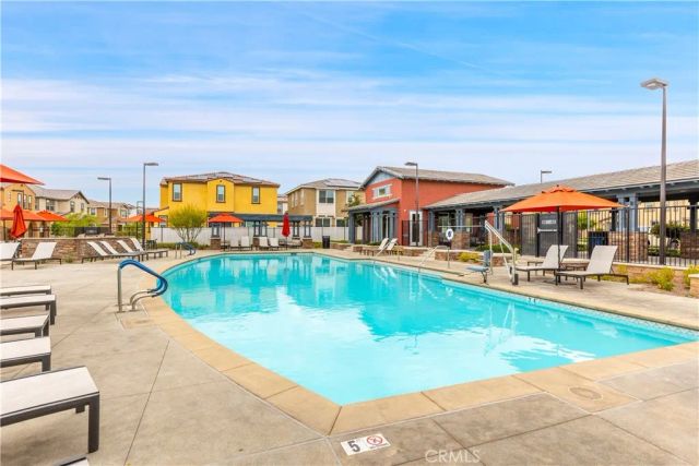 40630 Birchfield Drive 12, Temecula, CA 92591