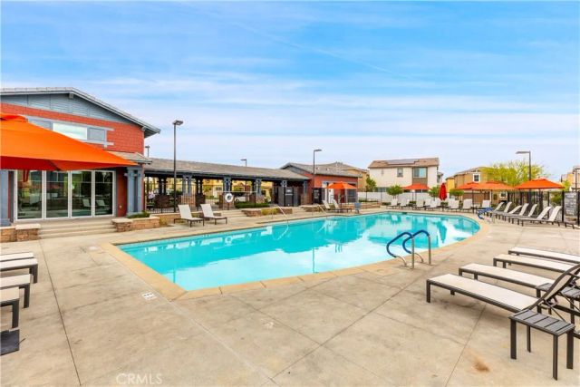 40630 Birchfield Drive 12, Temecula, CA 92591