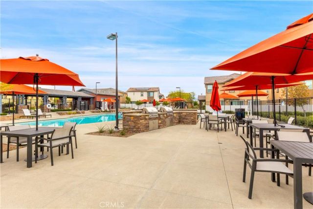 40630 Birchfield Drive 12, Temecula, CA 92591