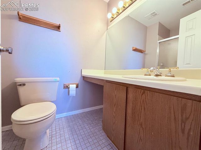 840 Tenderfoot Hill Road 201, Colorado Springs, CO 80906