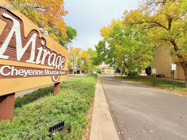 840 Tenderfoot Hill Road 201, Colorado Springs, CO 80906