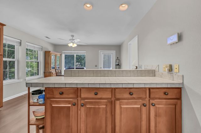 554 Christel Springs Dr, Clarksville, TN 37043