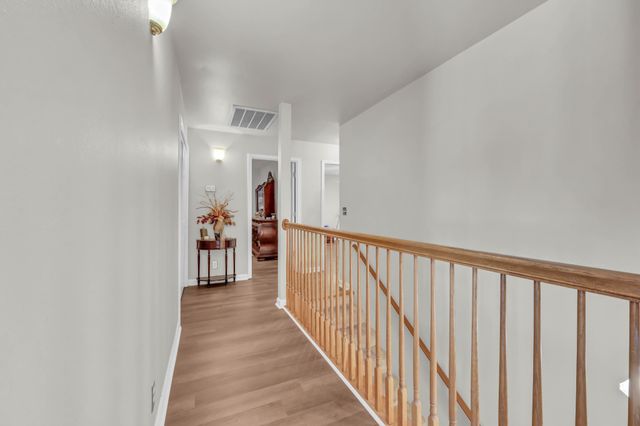 554 Christel Springs Dr, Clarksville, TN 37043