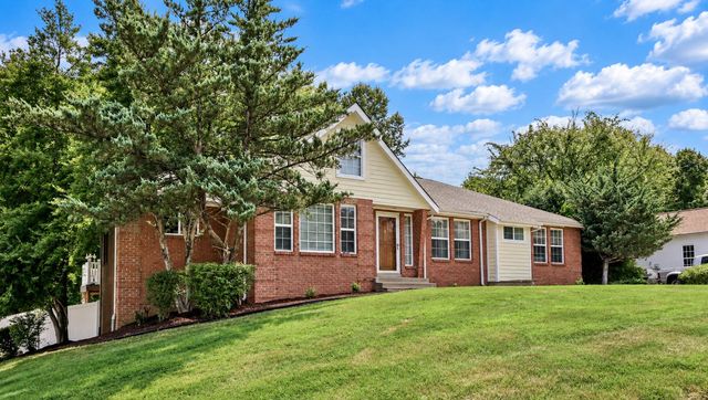 554 Christel Springs Dr, Clarksville, TN 37043