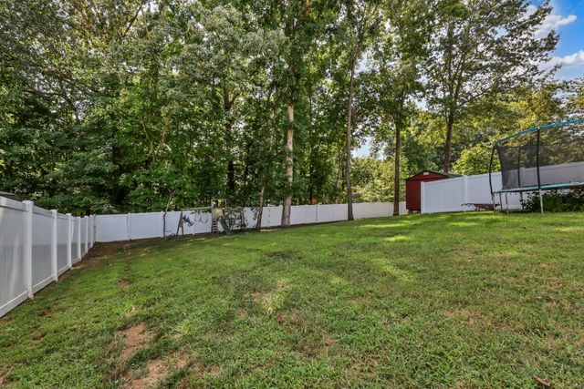 554 Christel Springs Dr, Clarksville, TN 37043