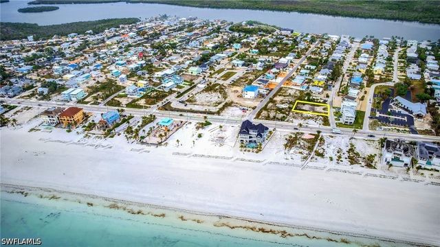 101 Anchorage ST, Fort Myers Beach, FL 33931