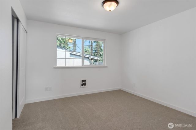 17203 5th Avenue E, Spanaway, WA 98387
