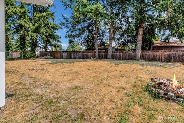 17203 5th Avenue E, Spanaway, WA 98387
