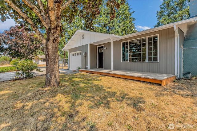 17203 5th Avenue E, Spanaway, WA 98387