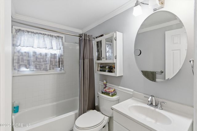 73 E Connecticut, Jackson, NJ 08527