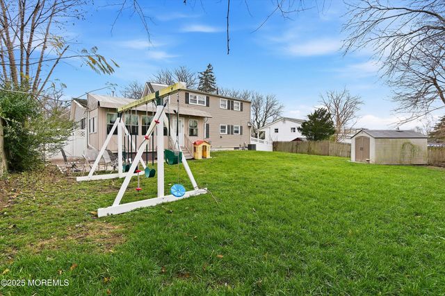 73 E Connecticut, Jackson, NJ 08527