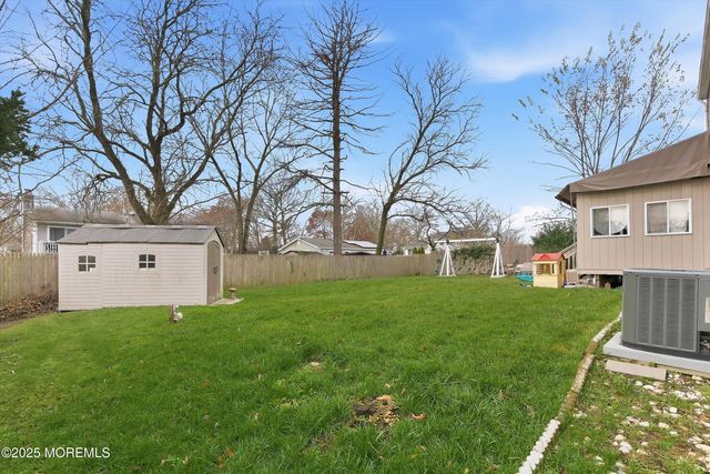 73 E Connecticut, Jackson, NJ 08527