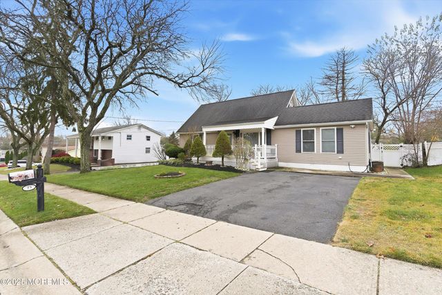 73 E Connecticut, Jackson, NJ 08527