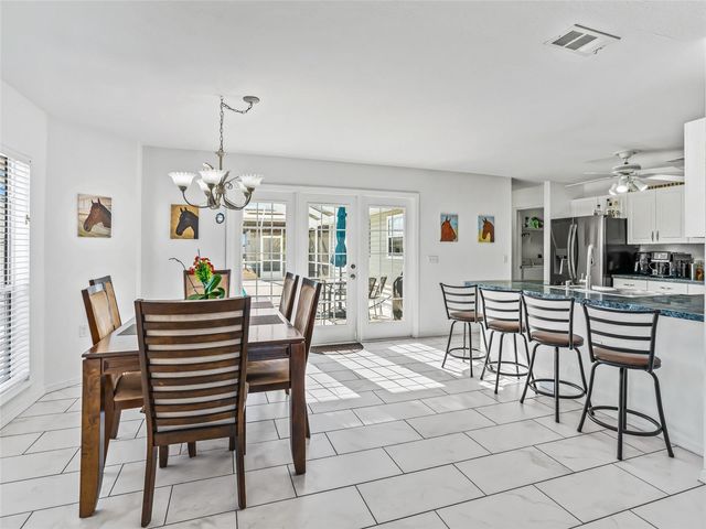 19830 SE 15TH PLACE, Morriston, FL 32668