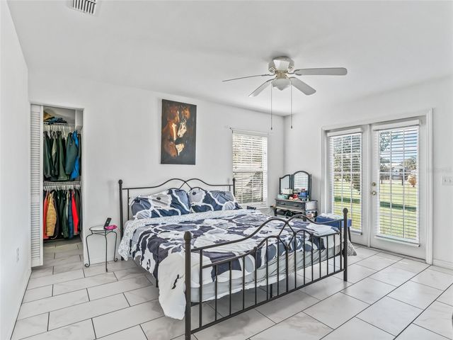 19830 SE 15TH PLACE, Morriston, FL 32668