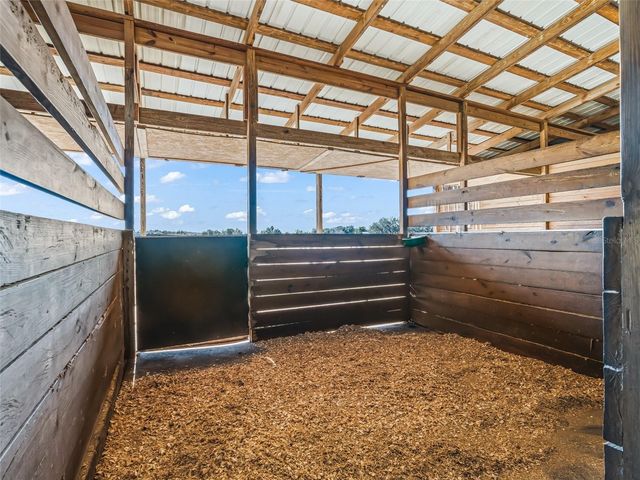 19830 SE 15TH PLACE, Morriston, FL 32668