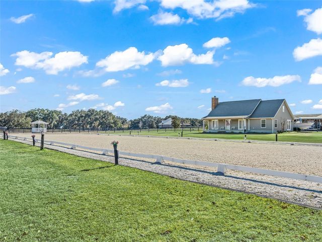 19830 SE 15TH PLACE, Morriston, FL 32668