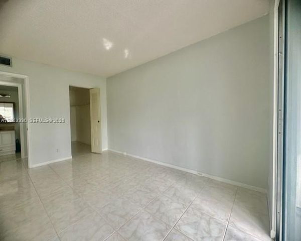 801 SW 133rd Terrace 105K, Pembroke Pines, FL 33027