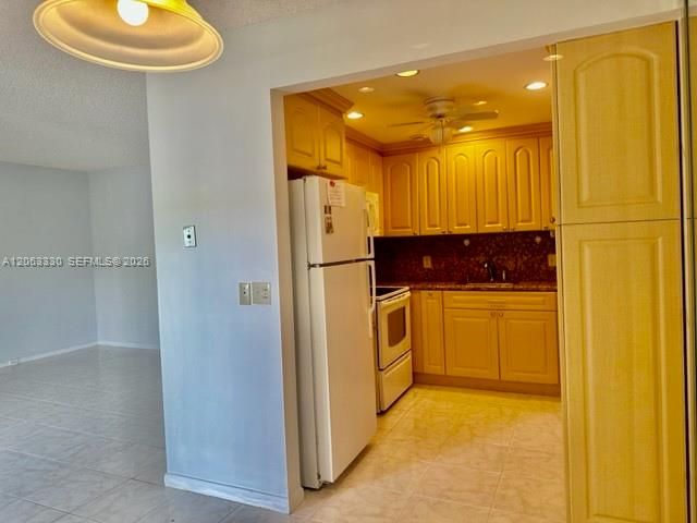 801 SW 133rd Terrace 105K, Pembroke Pines, FL 33027