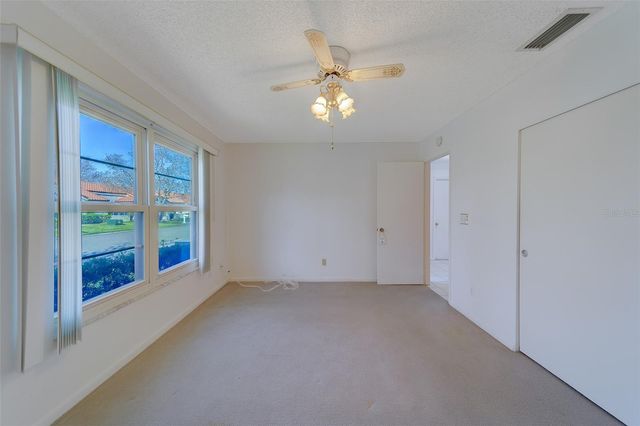 8701 40TH LANE N, Pinellas Park, FL 33782