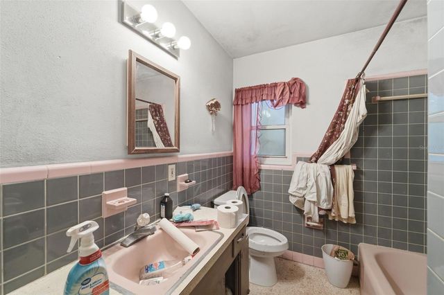 209 PLAZA OVAL, Casselberry, FL 32707
