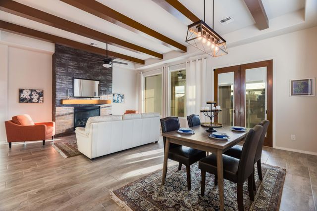 4081 Mountain Trail Loop NE, Rio Rancho, NM 87144