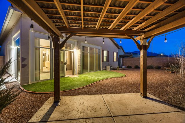 4081 Mountain Trail Loop NE, Rio Rancho, NM 87144