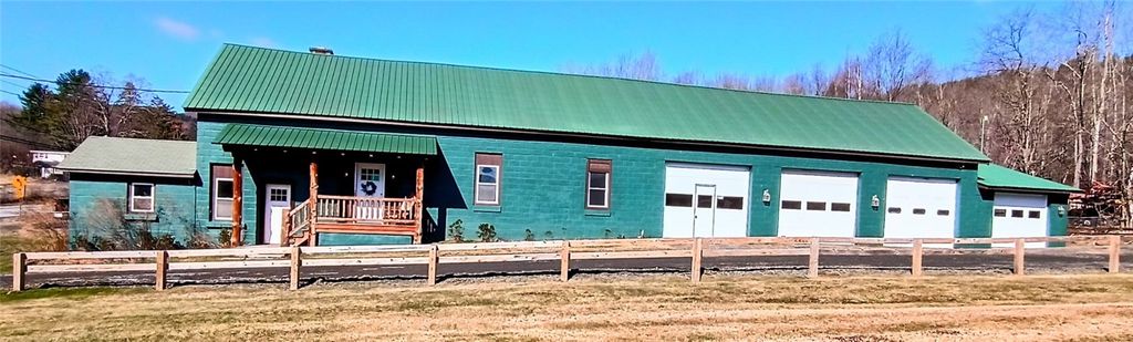 60095 State Highway 30, Roxbury, NY 12474