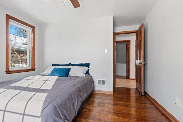 2216 GLENDALE AVENUE, Green Bay, WI 54303