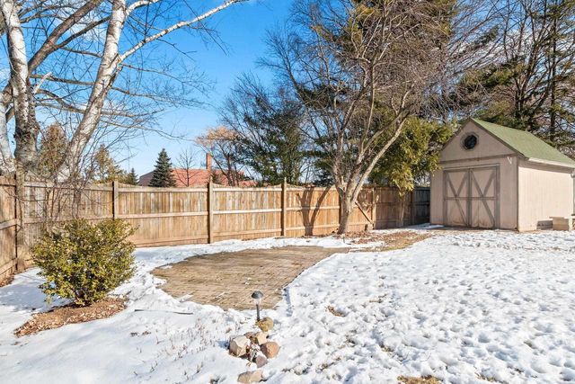 2216 GLENDALE AVENUE, Green Bay, WI 54303