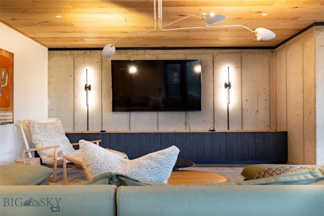 31 Ladybug, Bozeman, MT 59718