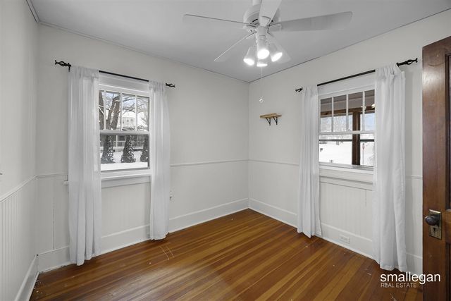 2629 Miller Avenue, Walker, MI 49544