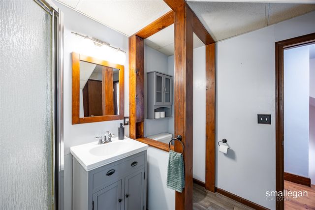 2629 Miller Avenue, Walker, MI 49544