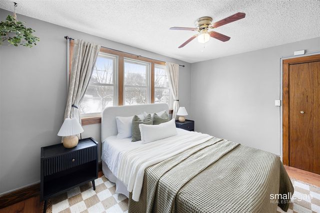 2629 Miller Avenue, Walker, MI 49544