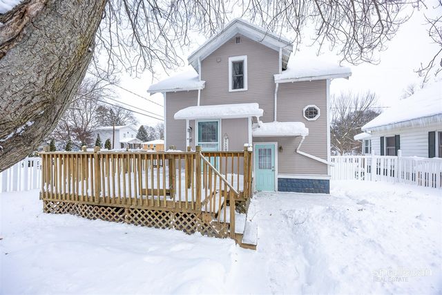 2629 Miller Avenue, Walker, MI 49544