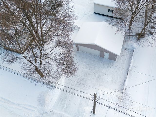 2629 Miller Avenue, Walker, MI 49544