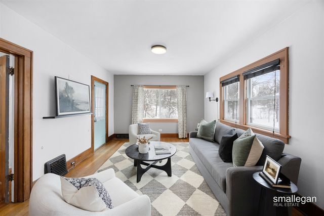 2629 Miller Avenue, Walker, MI 49544